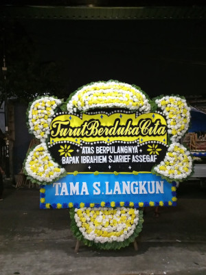 Papan Bunga Duka di Seponti